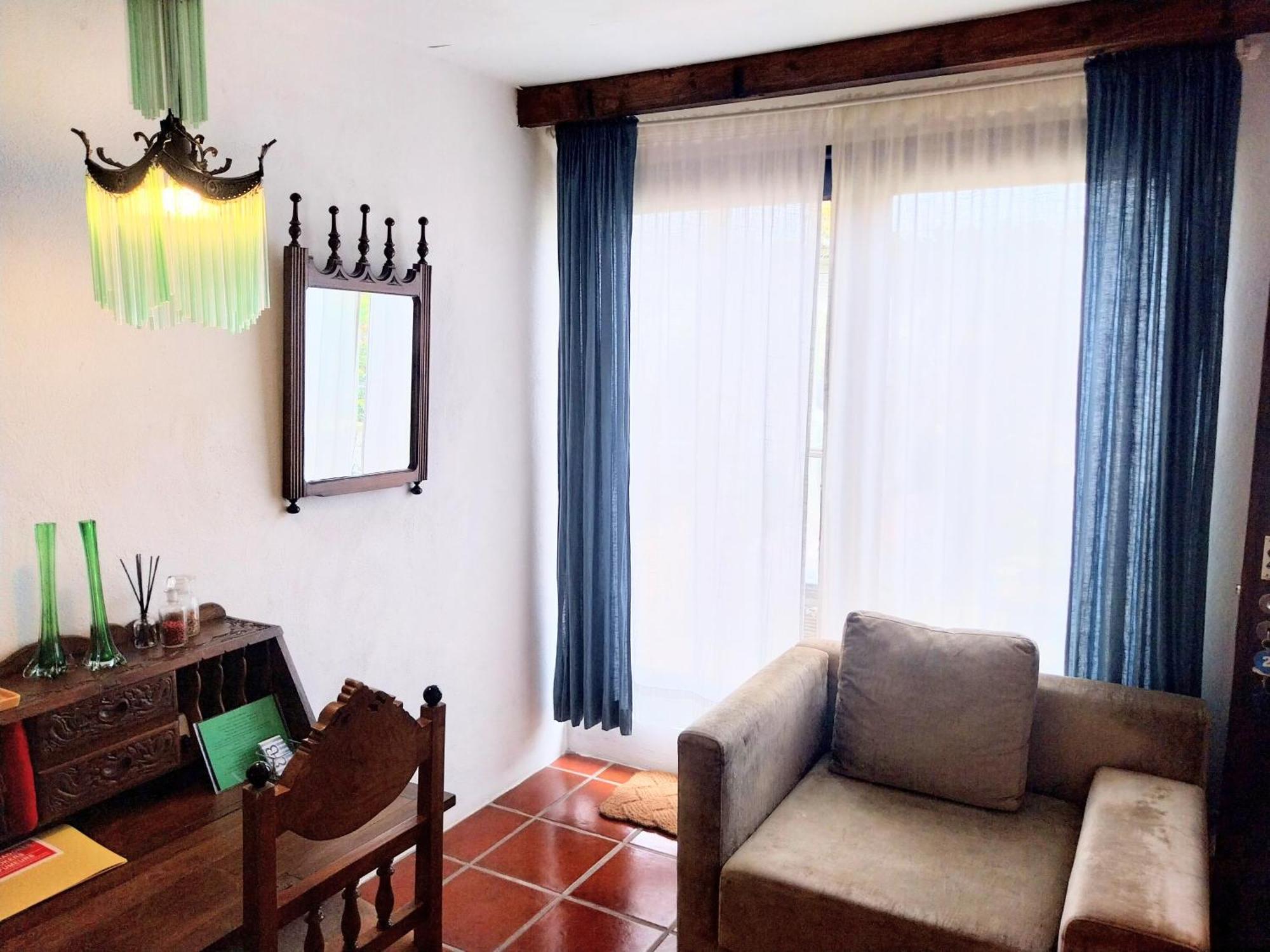 Beach House Babylon Guest House With Kitchenette And Garden Торейра Екстериор снимка